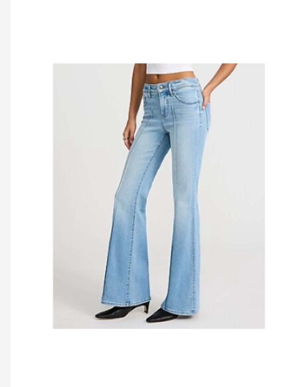 Express Women’s Blue Flare Jeans - Classic High-Rise Style